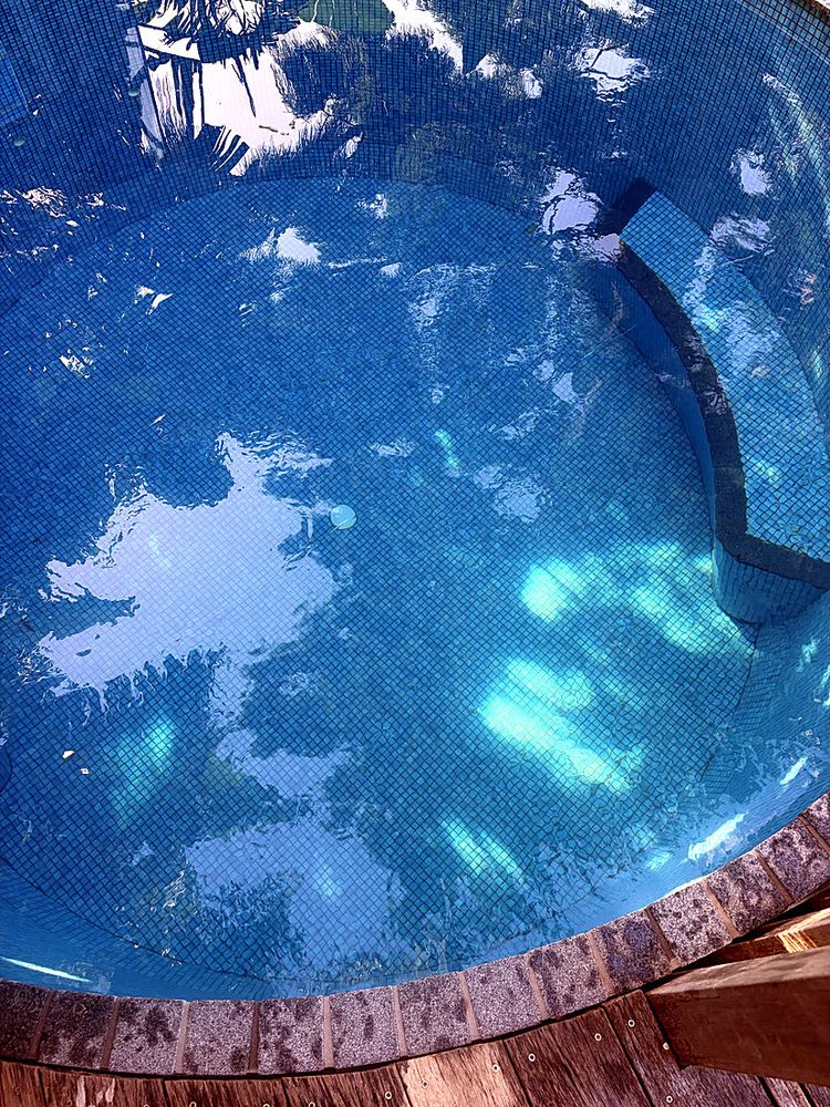 Tiled spa with clear water